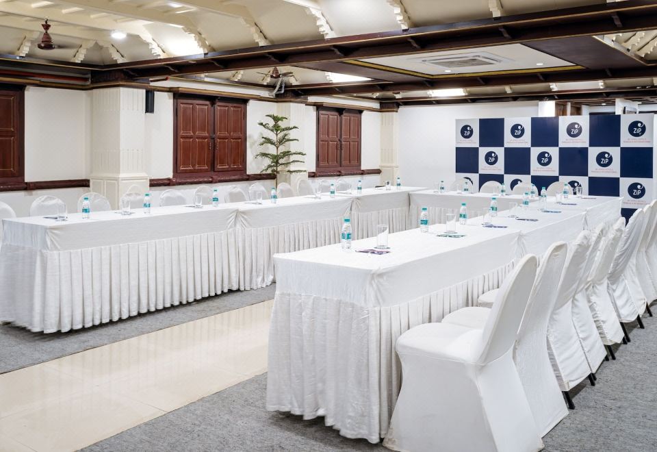 Hotel Mangala International Over view