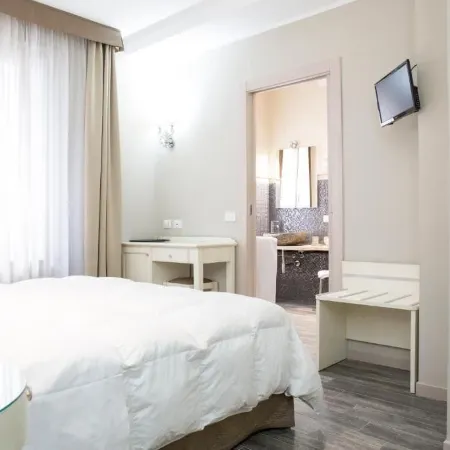 Hotel Al Castello Отели рядом с достопримечательностью «Читтаделла - Порта-Нуова»