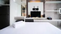 Homey Studio Connected to Mall at Orchard Supermall Mansion Apartment Hotels in Sambikerep