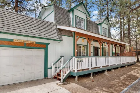 Whiskey Mountain Lodge - 2028 Отели в г. Sugarloaf