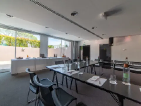 キューブ ホテル サン トロペ サン・トロペのホテル