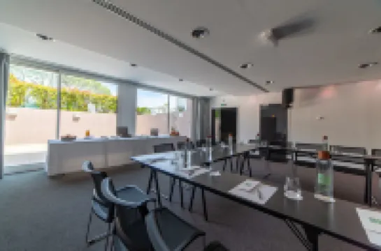 쿠베 호텔 생트로페