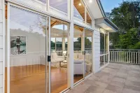 بليرجووري بيتش سايد ريتريت سولار هيتيد بول فنادق في Blairgowrie