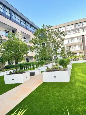 Embassy Gardens Royal Luxury Apartments