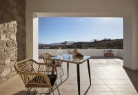Kedros Milos Suites