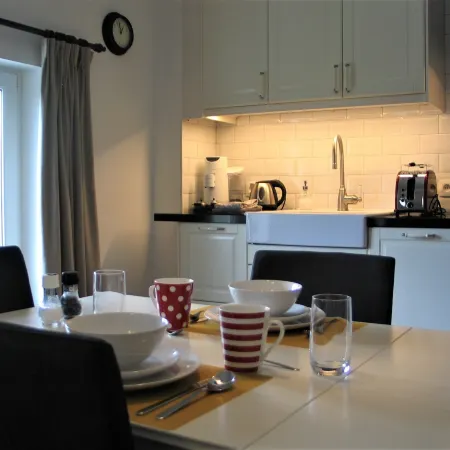 Le Baron Apartments
