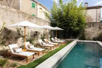 Maison Salix Hotels in Tarascon