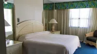 Longboat Bay Club Hotels in Longboat Key