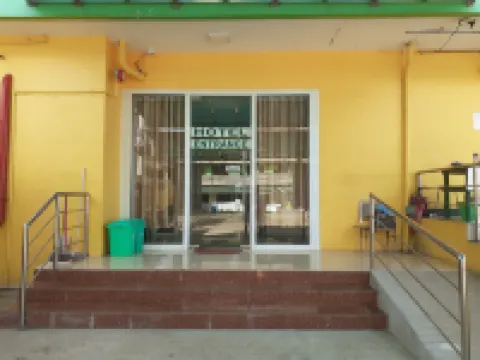 Meaco Royal Hotel - Ilagan Hotels in Isabela
