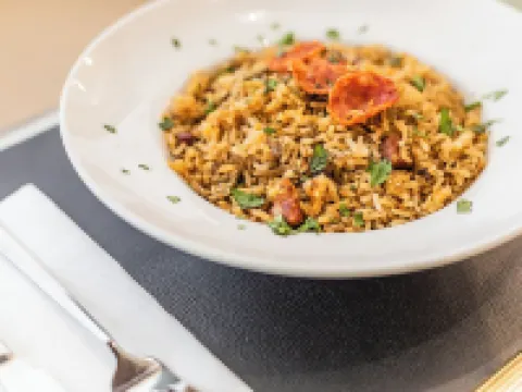 Ibis Évora โรงแรมในแอวูรา