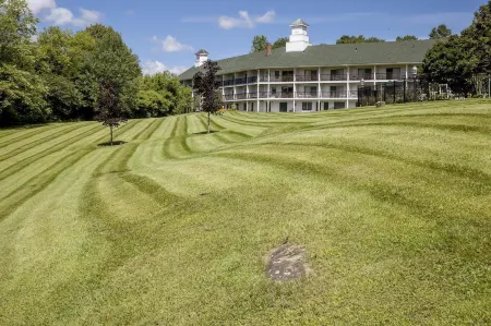 Fairbanks Inn