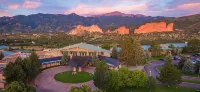 Garden of the Gods Resort & Club