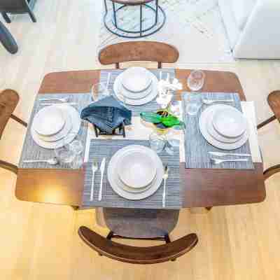 Zapbed House - Ywe B10 026 Dining/Meeting Rooms