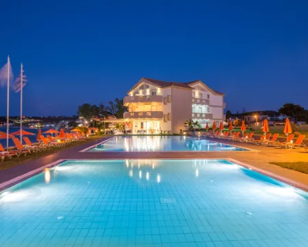 Al Mare Hotel Hotels in Planos