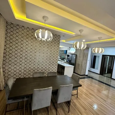Nigus House Oniru
