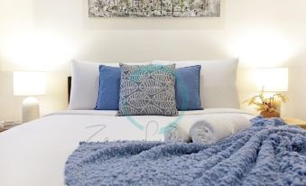 Zen Ocean Charm 3Br Luxury W/Front Apt Pool + BBQ