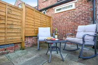 Host & Stay - Newington Road
