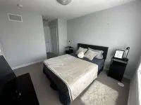 Cozy Whitby Retreat - 2 Bedroom Private House Hotels in Ajax
