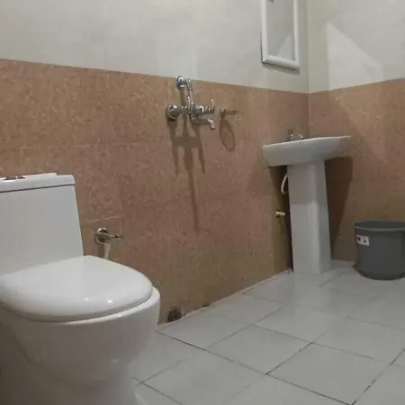 Evas Stay Отели в г. Камруп