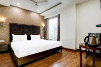 Stylish & Modern Stays at Palette River Front
