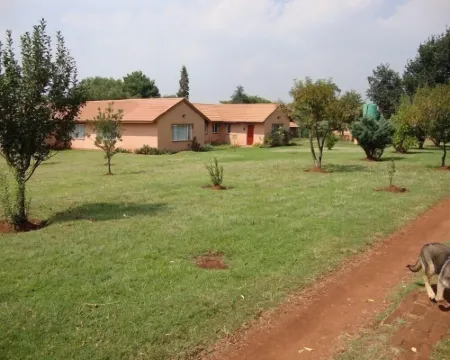 Gateway Guesthouse Hotels in Benoni