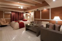 Hotel Benoa Resort فنادق في كوبي