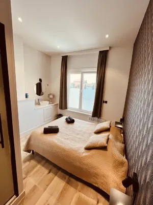 D28 Bruges โรงแรมใกล้Square and Statue of Simon Stevin