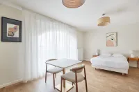 Appart Hotel Paris Levallois Maurice Ravel Hôtels à : Levallois-Perret