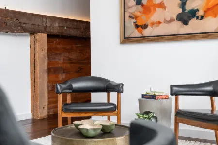 Charming Historical Suites and Scenic Walkway - Unique Coastal Retreat