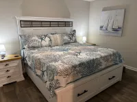 Spacious 4-bedroom house with WiFi and AC in lovely Foley