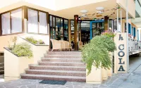 Hotel Cola Frontemare Hôtels à : SanMauro a Mare