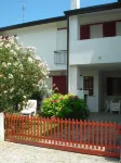 Townhouse with Private Garden - Villas