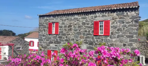 Casal do Vulcao Hotels in Cedros