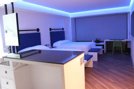 WeEnjoy Hotels Grand Prix Aeropuerto Cdmx