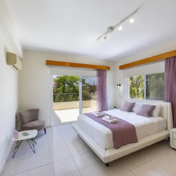 Meneou Seaside Mansion 7