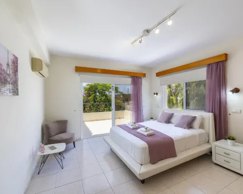 Meneou Seaside Mansion 7 Hotels in Perivolia