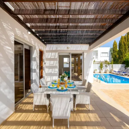 Protaras Sapphire Seaside Villa