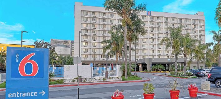 Studio 6 Suites Los Angeles, CA Los Angeles LAX Hotels in Los Angeles