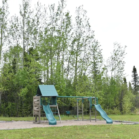 Jackfish Lake Cottages Motel