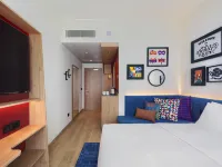 Hampton by Hilton Venice Isola Nuova Hotels near Venice Marina