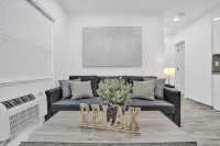 Renovated Apt -unit #3 / Close to Beach w/ Parking