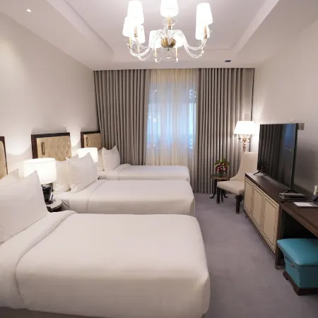 Peninsula Worth Hotel