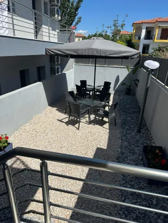 Best Paradise in Nikiti Отели рядом с достопримечательностью «Lagomandra beach»