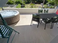 Luxury Apartment Ani II Hotels in Sutivan