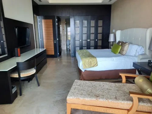 Free Golf! Legendary Vidanta Luxury! HOLIDAY DATES AVAILABLE!