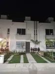 House in gated community with pool. 3 bedrooms Super equipped. near new vta