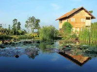 Kebun Mawar Situhapa Các khách sạn ở Cisurupan