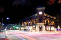 Turtle Cove Cottage Downtown Ocean Springs! Golf Cart Rental Available!!!