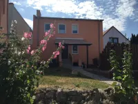 Fully equipped cozy city center vacation home Monima