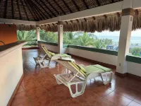 Casa Guadalupe - 1 minute from the beach! Blue Horizon Real Estate